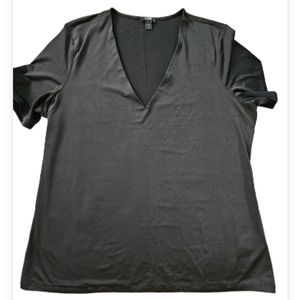 Express Body Contour v neck top